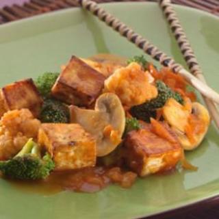 Tofu and Veggies with Maple Barbecue Sauce
