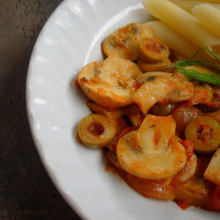 Recipe removed (was: tomato mushroom penne recipe with olives)