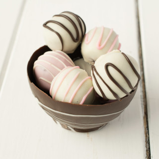 Truffle chocolate bowls for Mother's Day - Chocolate bowl