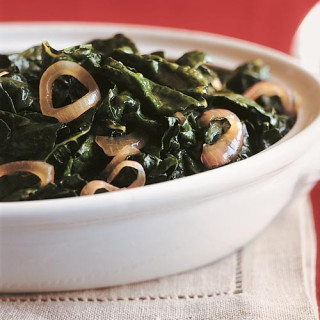 Tuscan Kale with Caramelized Onions and Red-Wine Vinegar