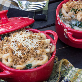 Tuscan Mac and Cheese with Kale and Turkey Bacon