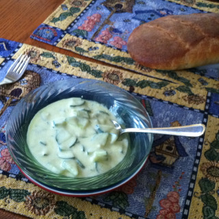Tzatziki (Greek Cucumber and Yogurt Salad)