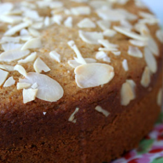 Toasted Almond and Honey Cake Loaf |Eggless| – Marshmadoh