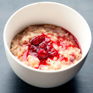Vegan: Toasted Oatmeal with Maple Syrup, Cranberries, and Raspberries