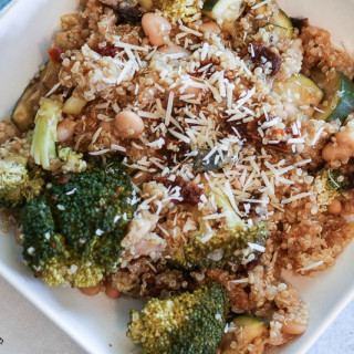 Vegetable Parmesan Quinoa in the Slow Cooker