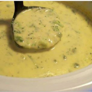 Velveeta Broccoli and Cheese Soup