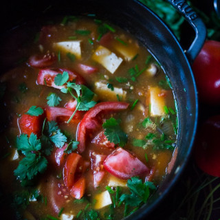 Vietnamese Tomato Soup (Canh Ca Chua cua Me)