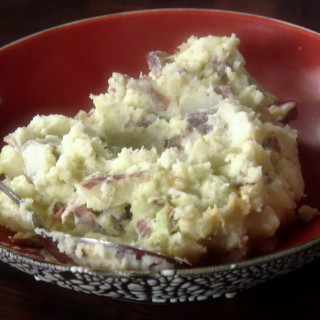 Wasabi and Roasted Garlic Mashed Potatoes