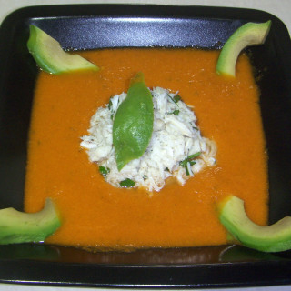 Watermelon Soup with Crabmeat