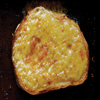 Welsh rarebit with laverbread & ale