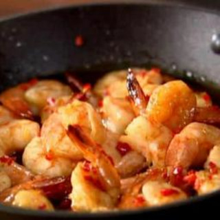 Whisky and chilli tiger prawns 