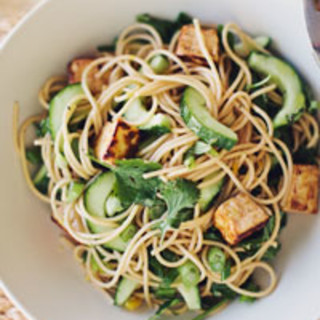 Whole-Wheat Pasta with Tofu and Cucumber