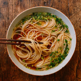 Yang Chun Noodle Soup (Yang Chun Mian)