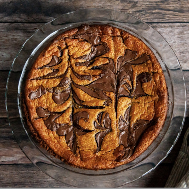How to Make the Ultimate Pie for Entertaining: Pumpkin-Nutella Pie