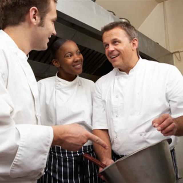 What Type of Chef Can I Become?  Cooking Schools and Careers