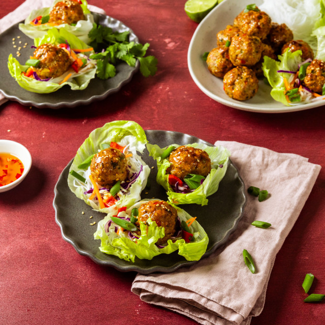 Thai Meatballs with Spicy Apricot Sauce