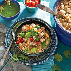 Slow-Cooker Turkey Chili with Quinoa