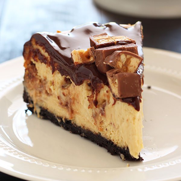 Snickers Cheesecake