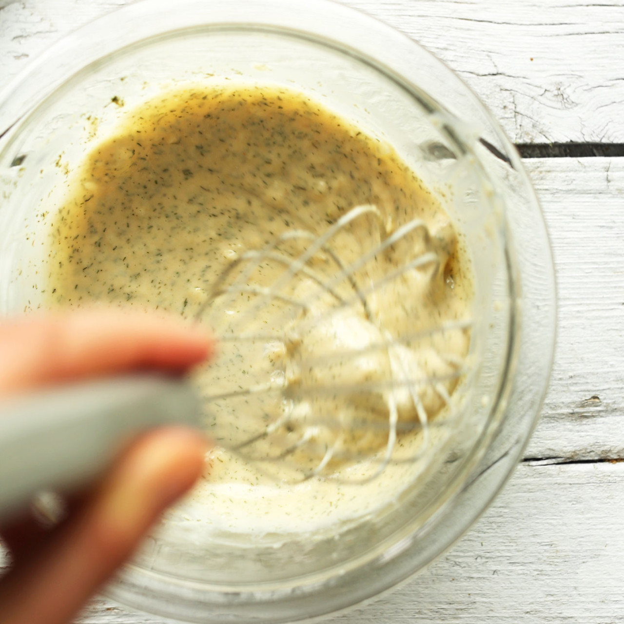 4INGREDIENT GARLIC DILL SAUCE