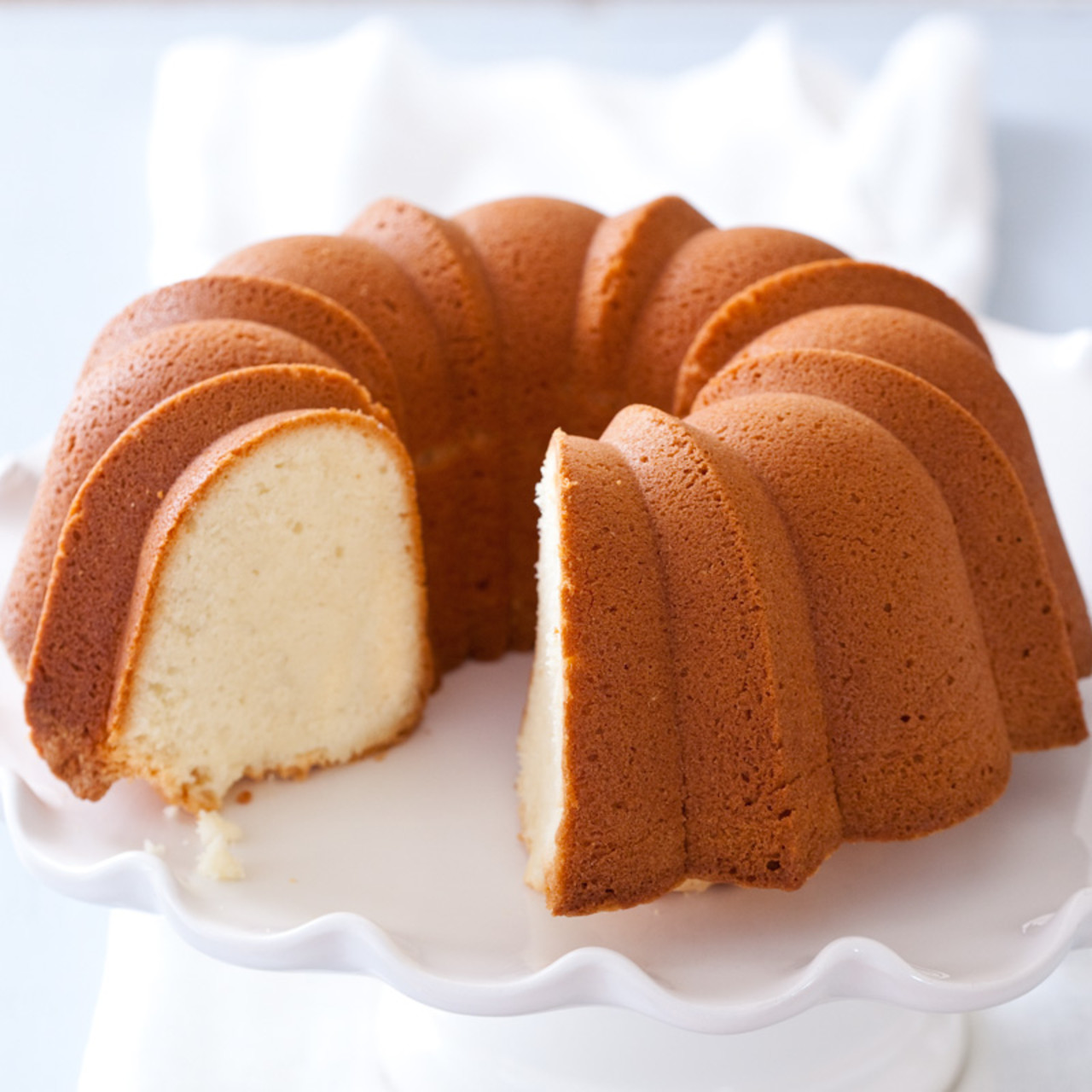 Easy 7 Up Bundt Cake Recipe