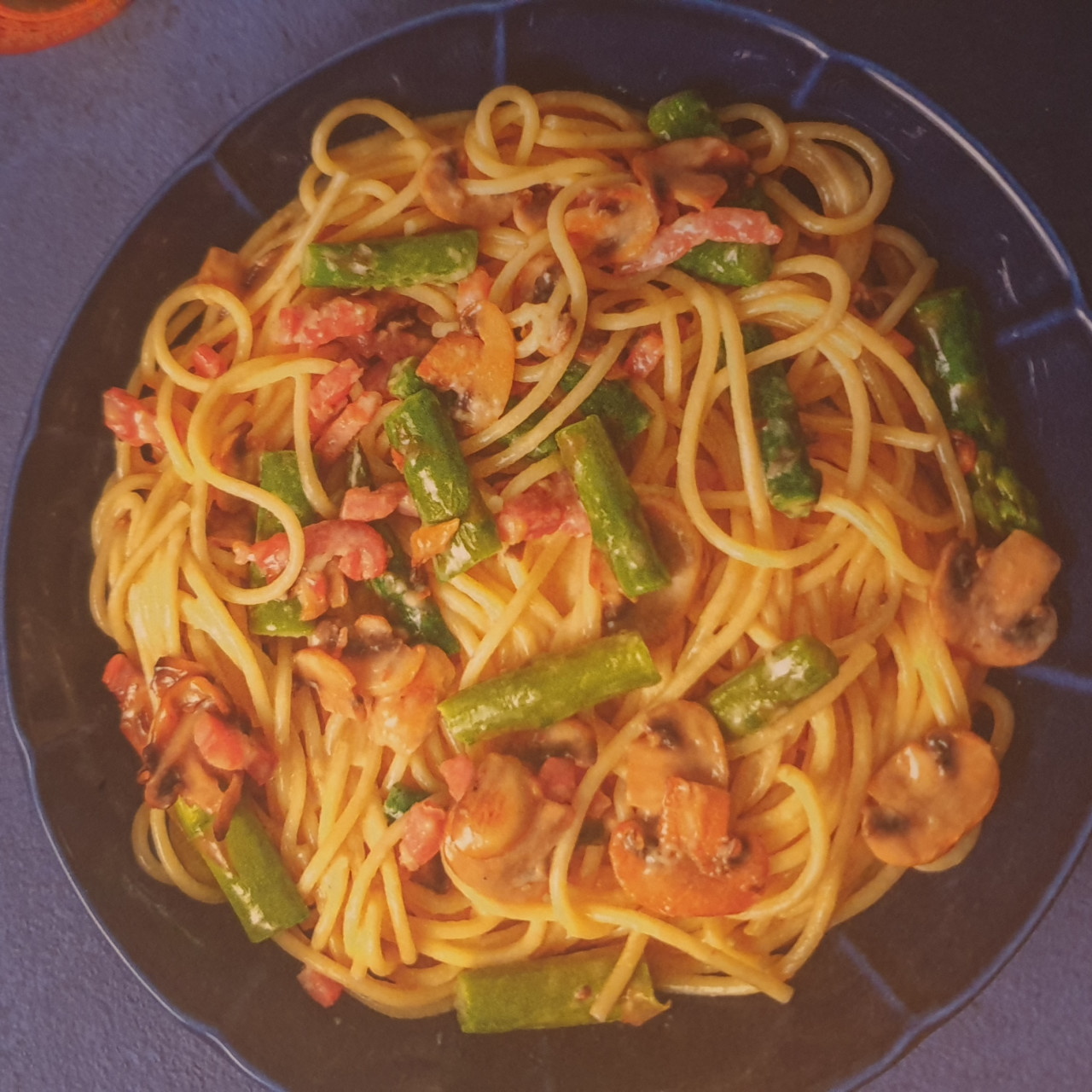 Bacon and mushroom pasta 20 mins