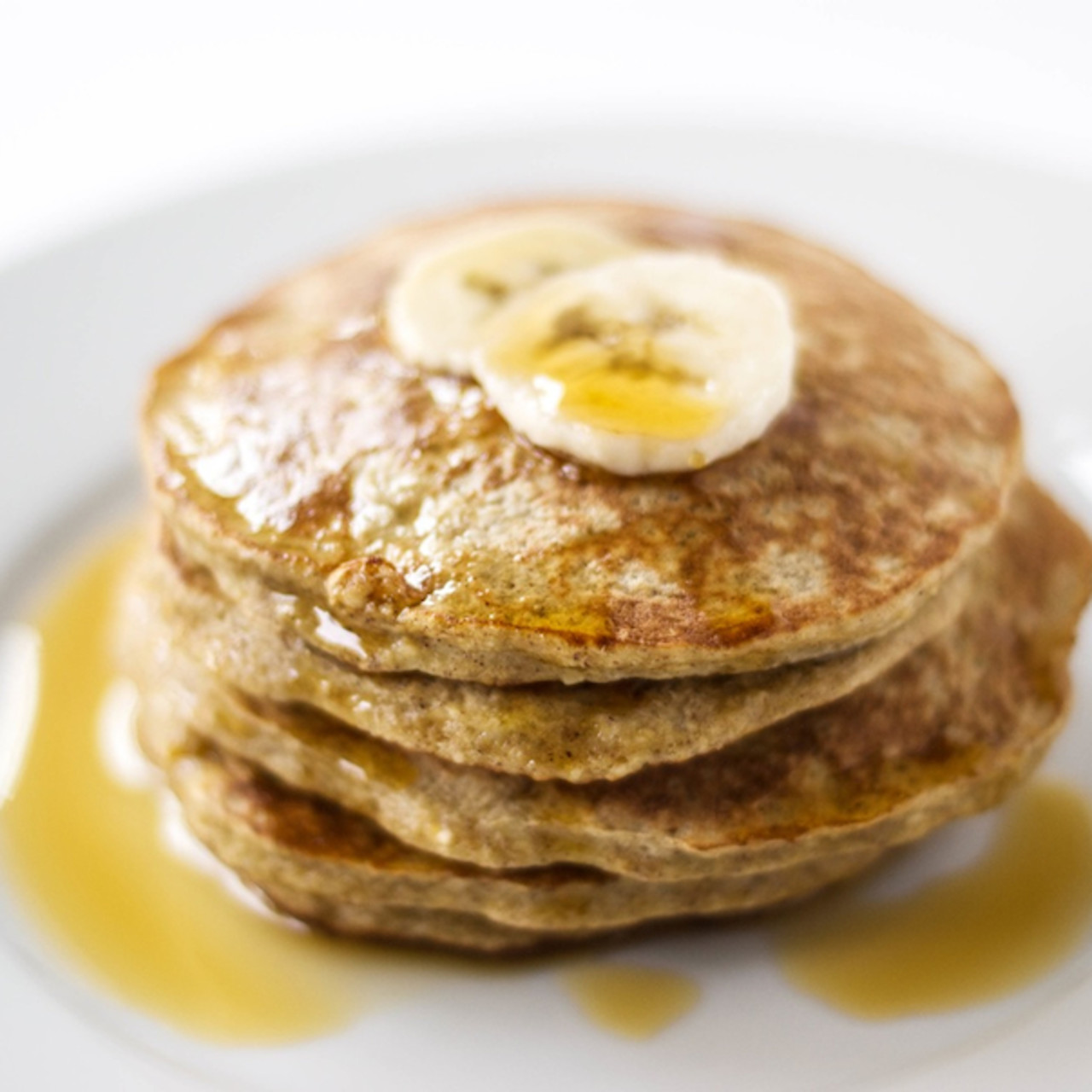 Banana Oatmeal Protein Pancakes (GlutenFree)