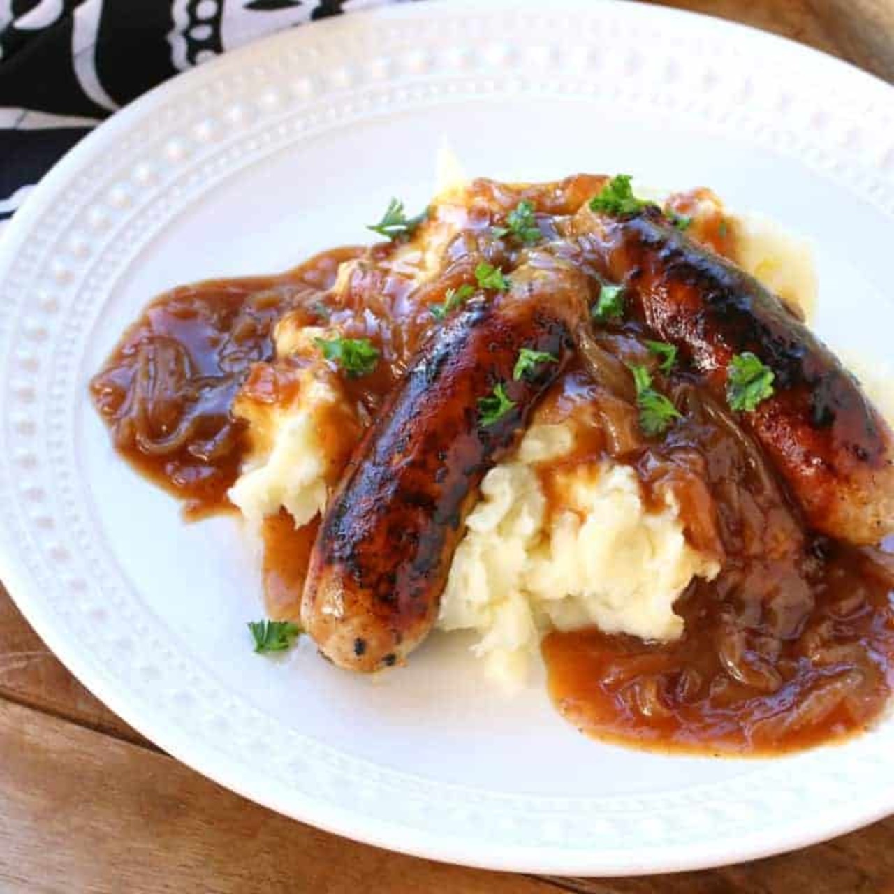 Bangers and Mash (Sausage with Onion Gravy)