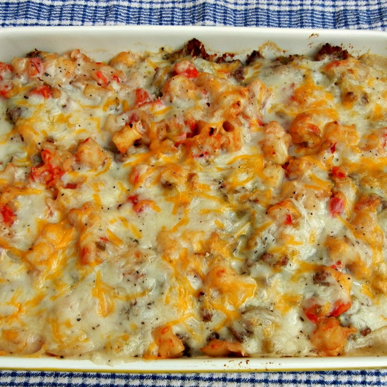 biscuits-and-gravy-casserole