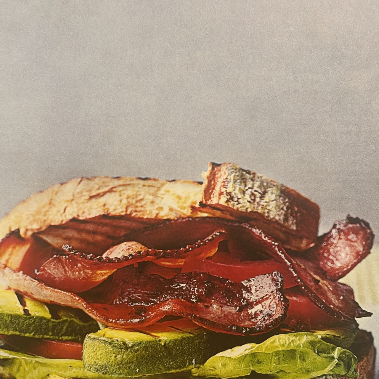 BLAT Bacon Lettuce avocado & Tomato