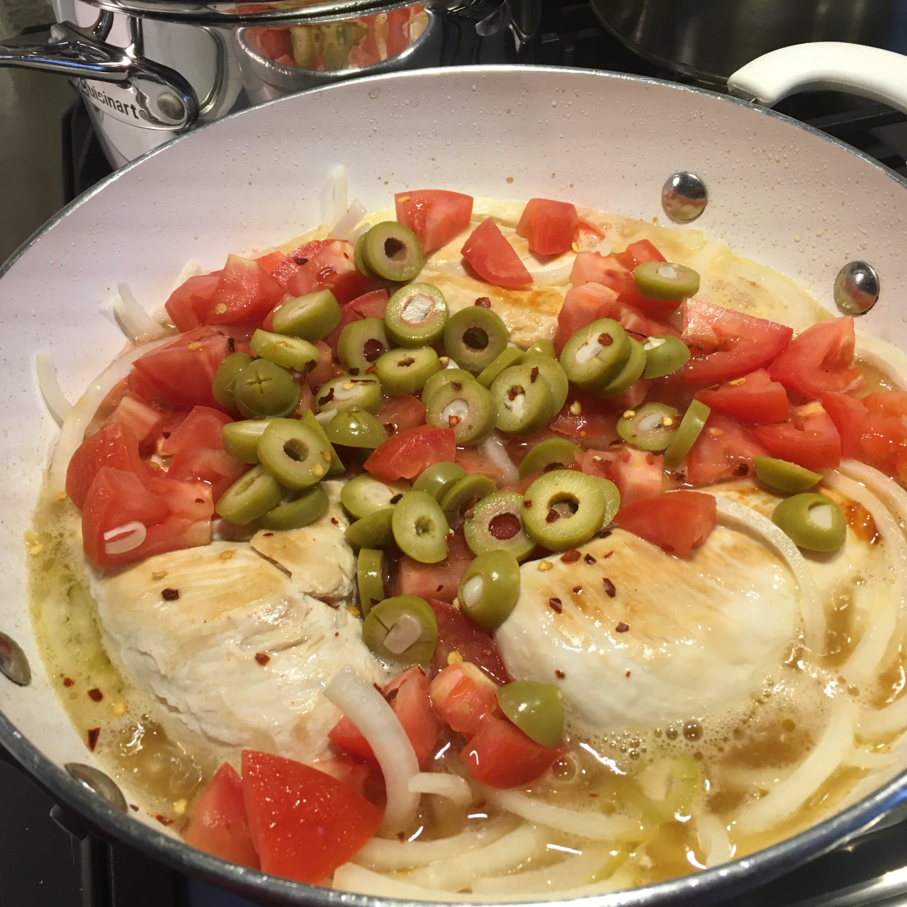 001Braised Chicken Thighs with Tomatoes and Green Olives (9)