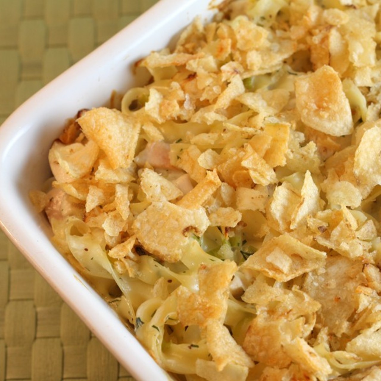 Chicken Noodle Cheese Casserole 