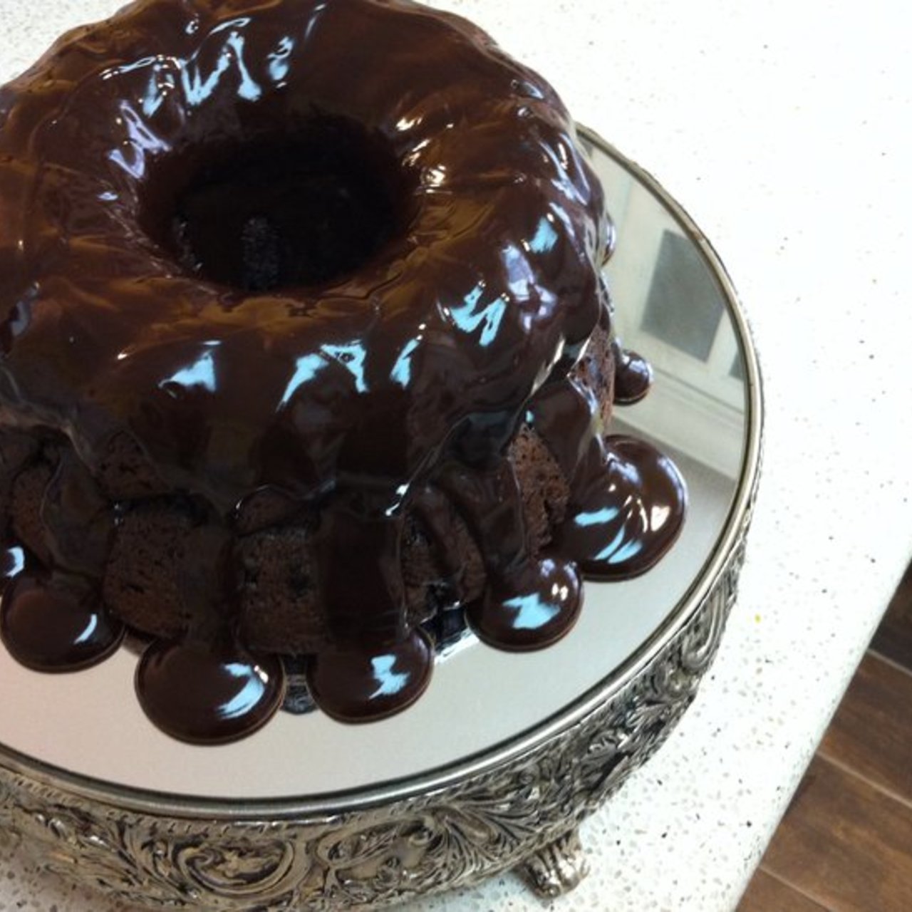 Chocolate Pudding Cake (4 ingredients)