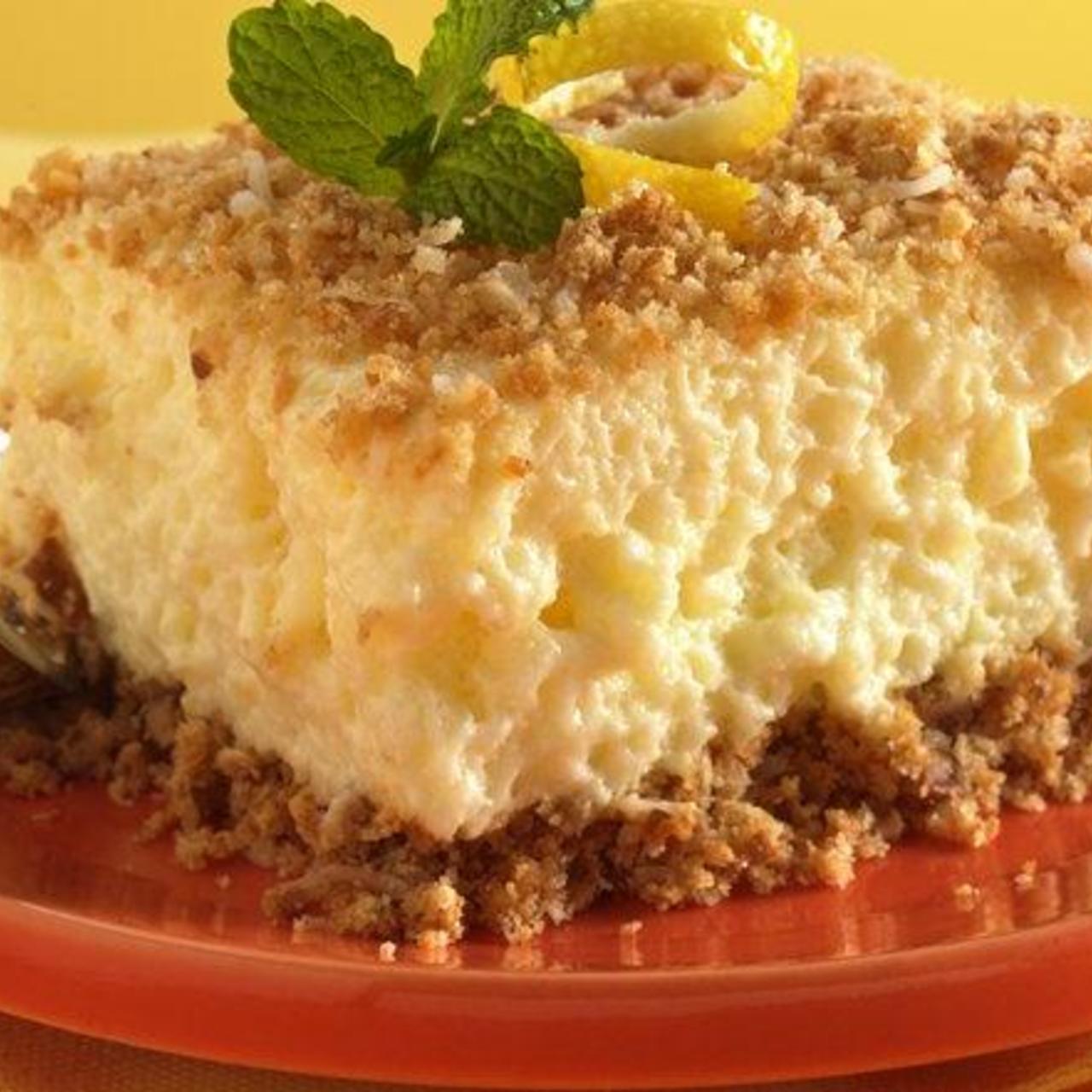 Creamy PineapplePecan Dessert Squares