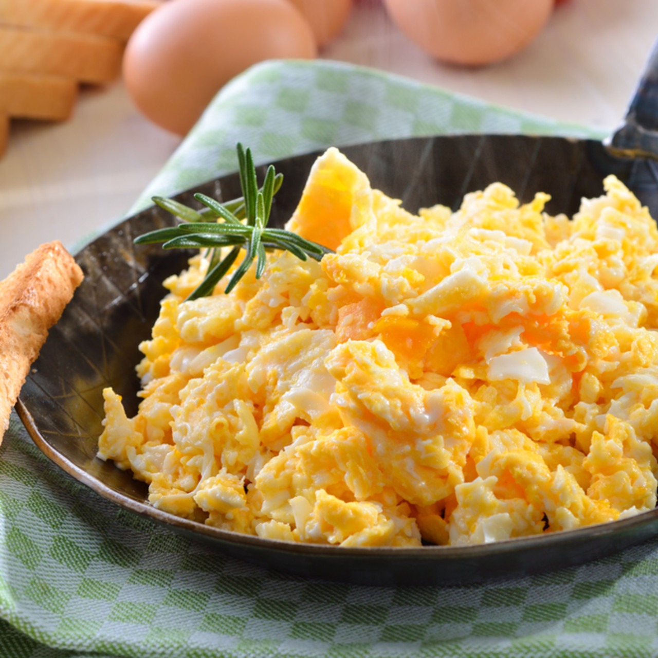 Creamy Scrambled Eggs