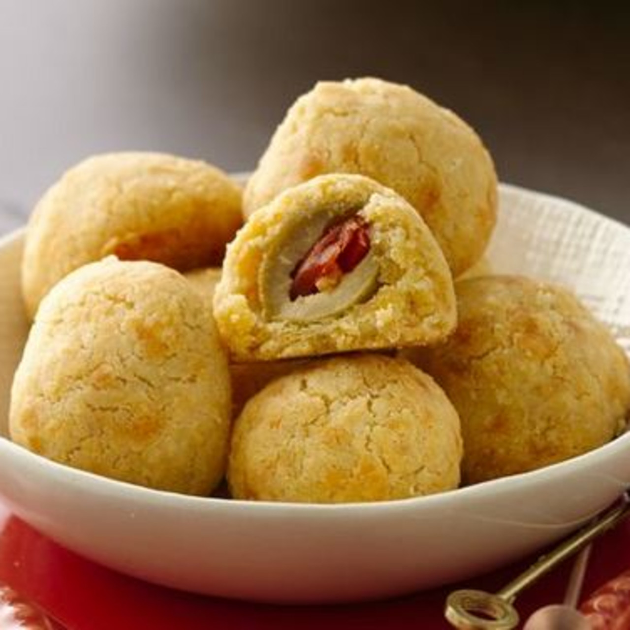 Crunchy Aged CheddarOlive Bites