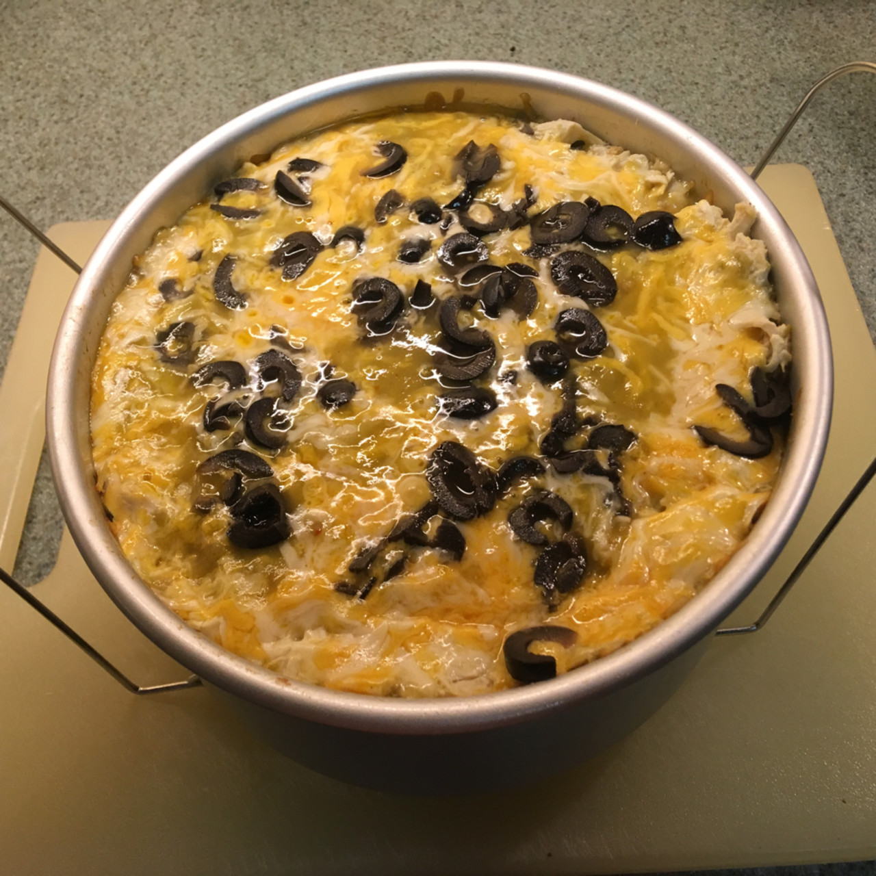 Green chile chicken best sale enchilada casserole instant pot