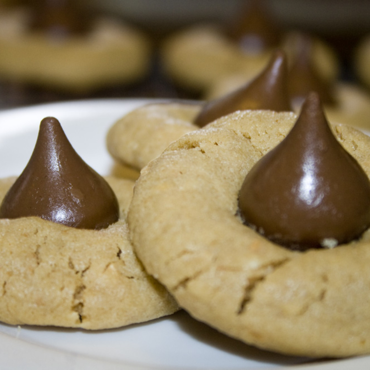 Hershey's Peanut Butter Blossoms Recipe With Video