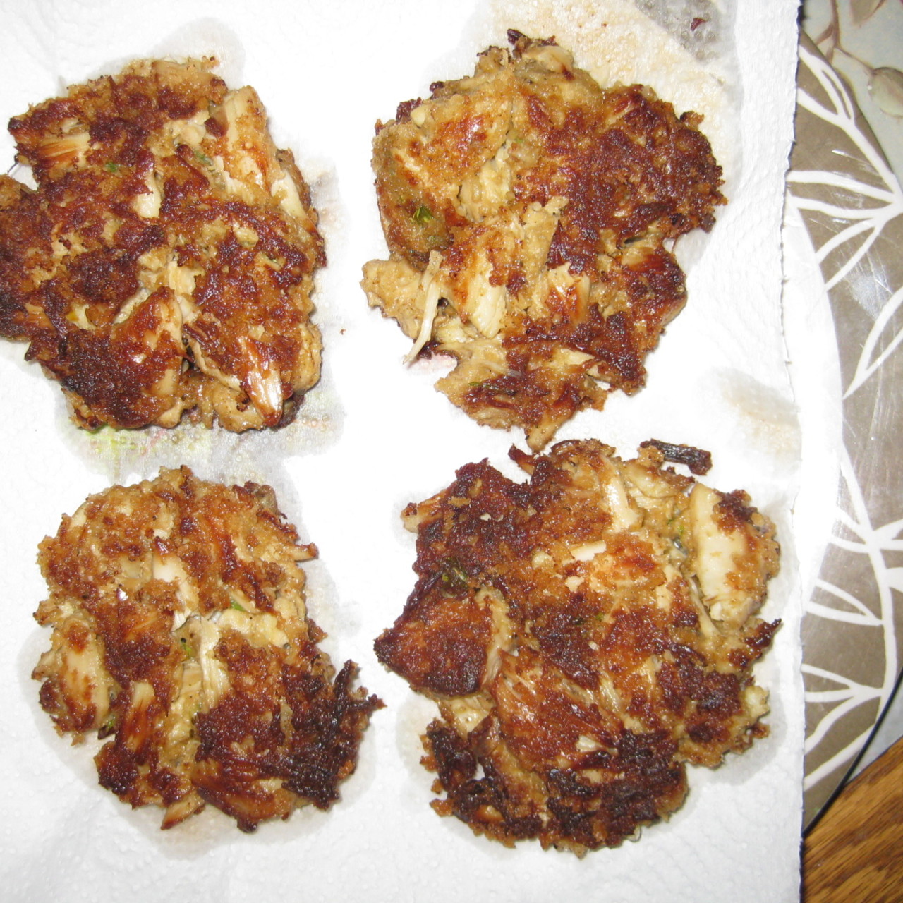 Maryland Jumbo Lump Crab Cakes