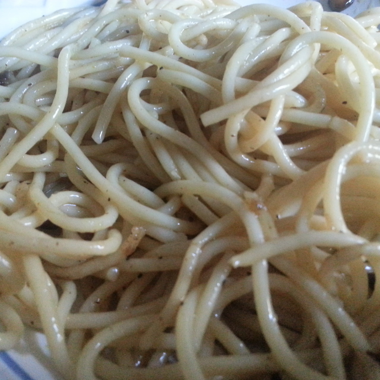 Pasta In Garlic Sauce