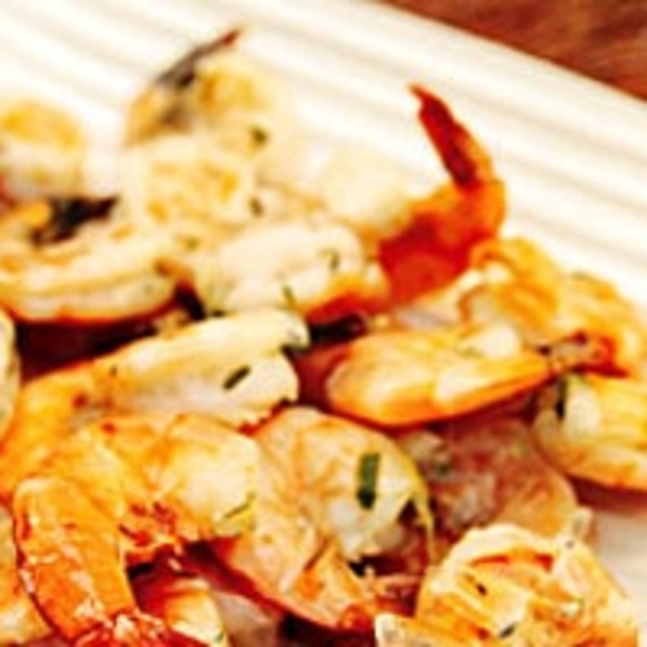 https://bigoven-res.cloudinary.com/image/upload/t_recipe-1280/peel-n-eat-shrimp-dbee0b.jpg