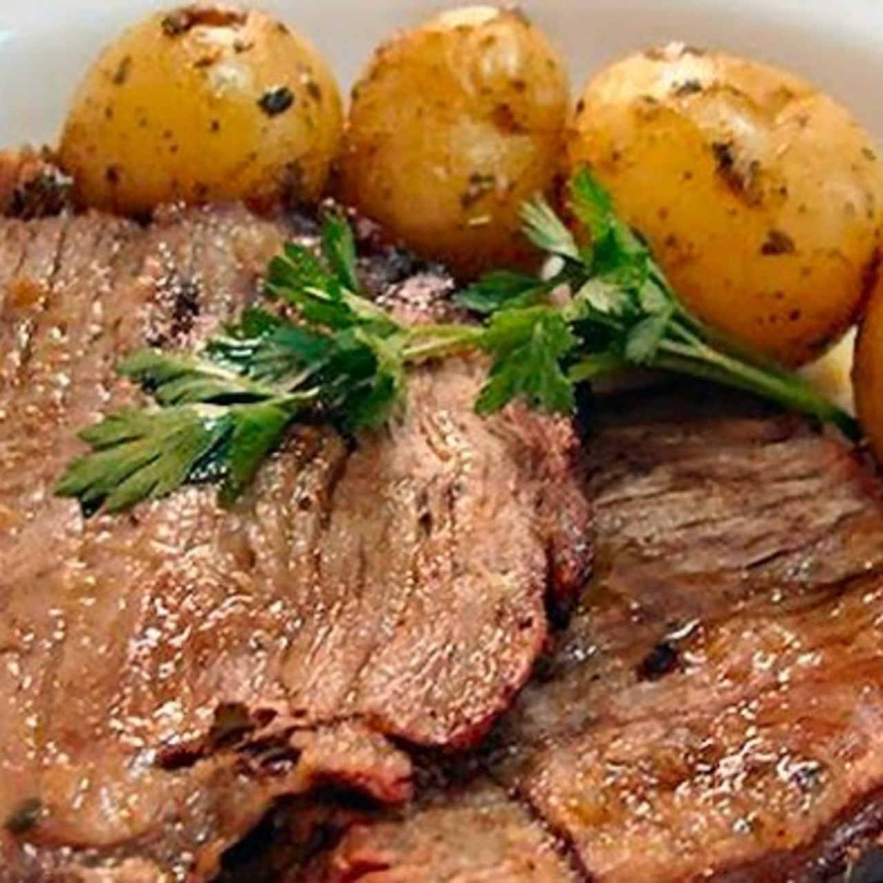 Portuguese Pot Roast (Carne Assada)