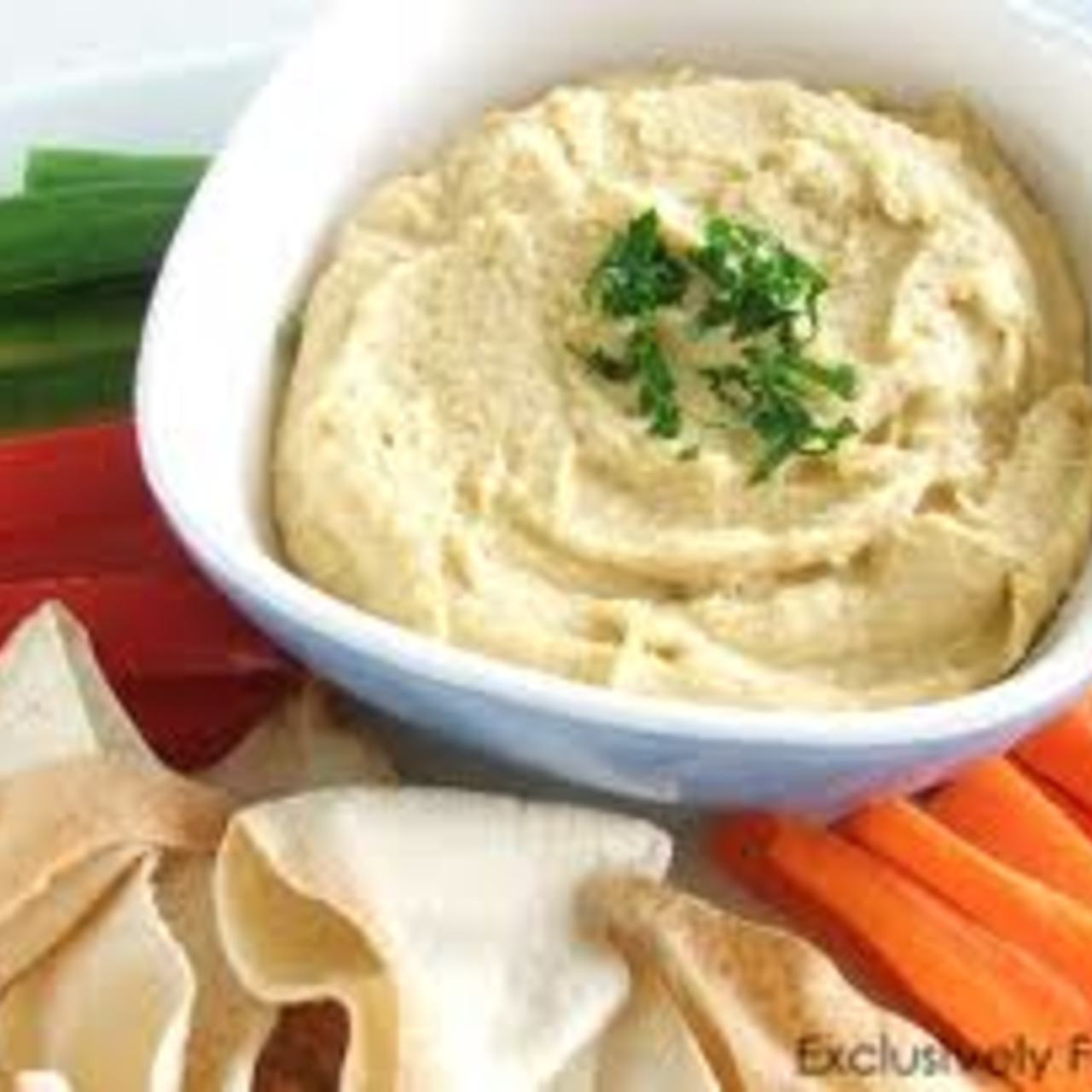 Simple Blender Hummus