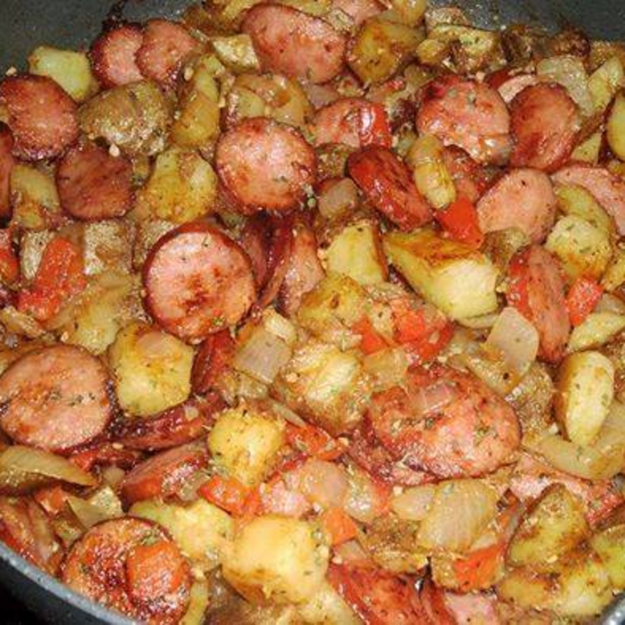 Skillet Sausage Potatoes
