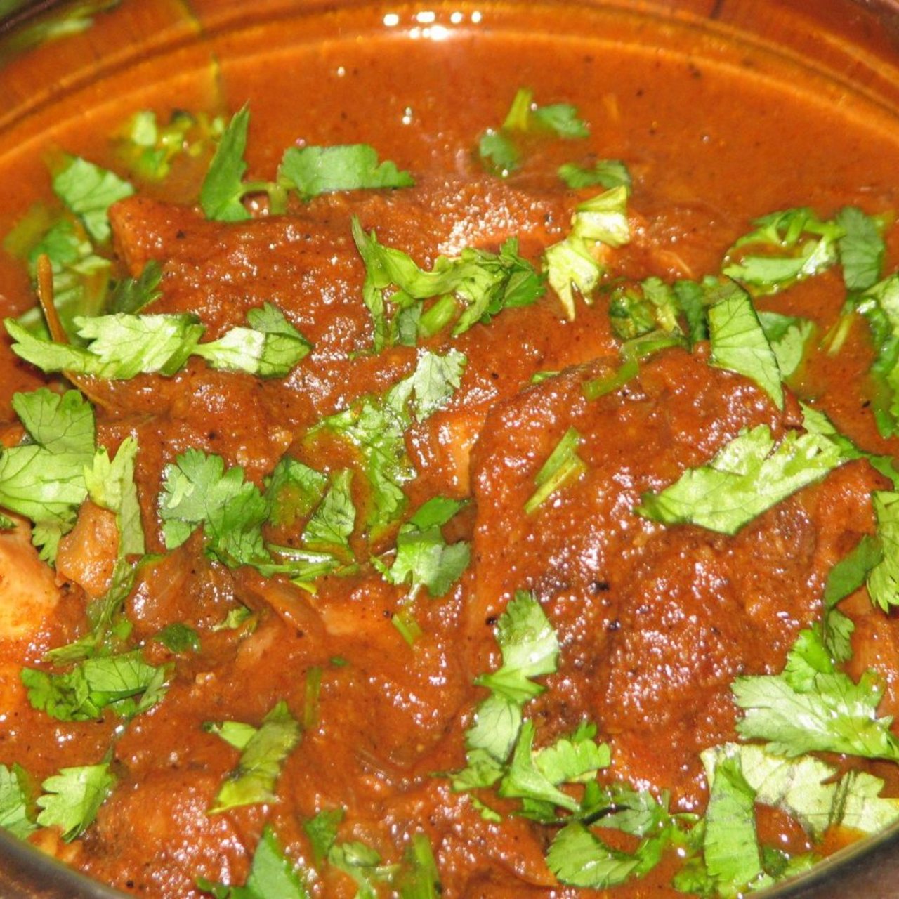 Slowcooked coriander chicken