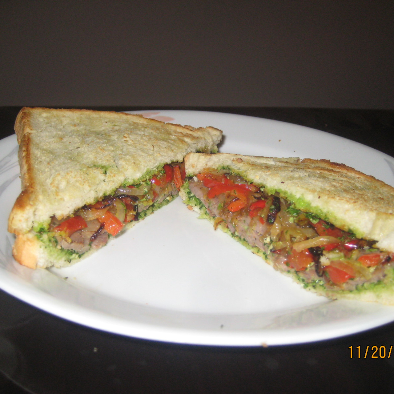 Steak Sandwich with Aioli Sauce