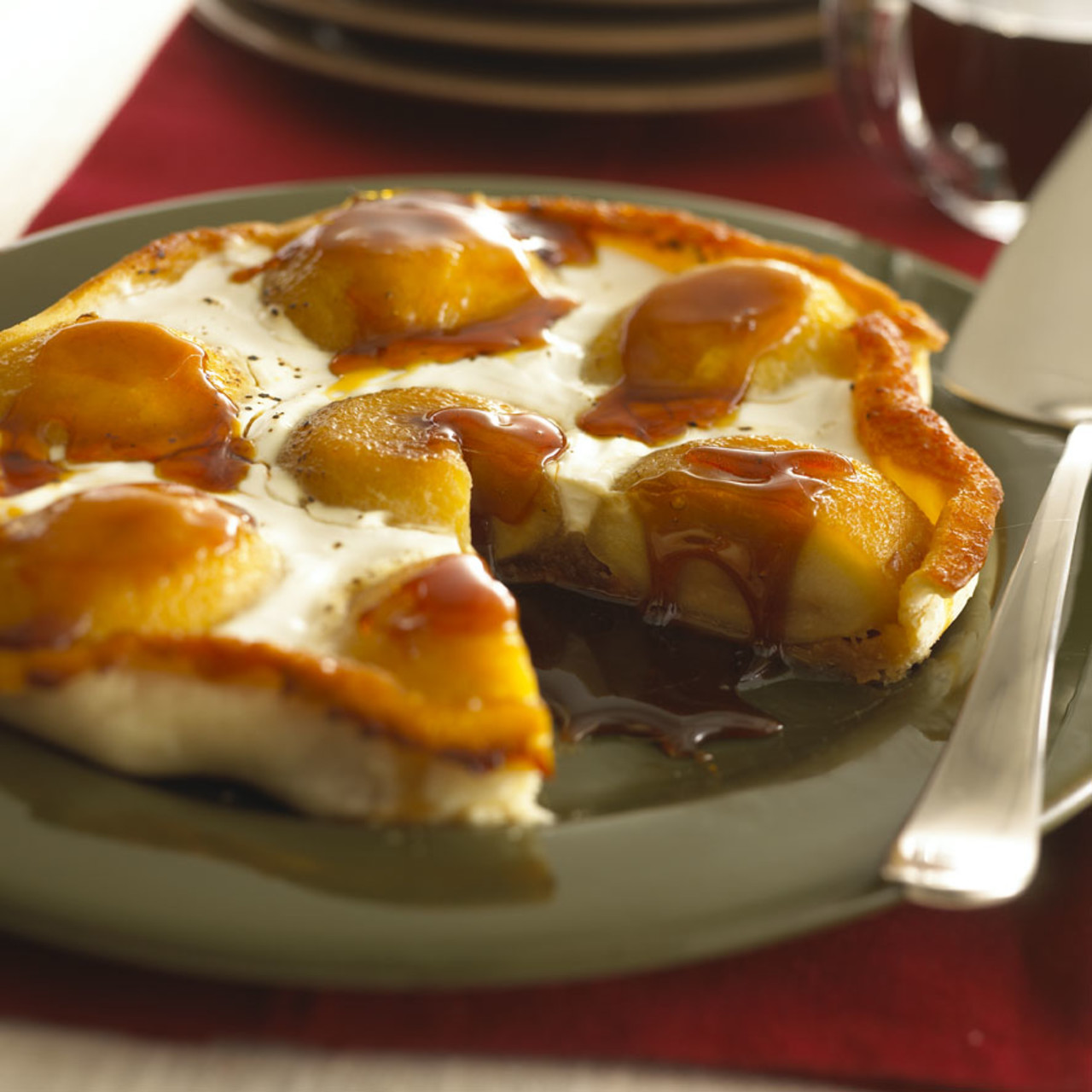 Tart Tatin with Goat Cheese
