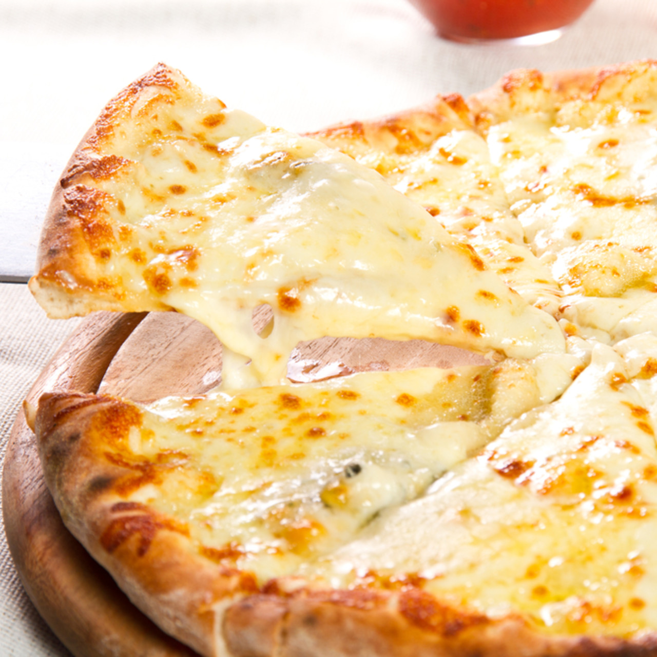 white-pizza