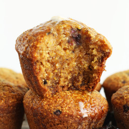 1-Bowl Blackberry Cornmeal Muffins
