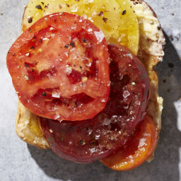 1-Minute Tomato Sandwich