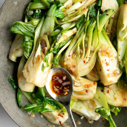 10 Minute Garlic Bok Choy Recipe